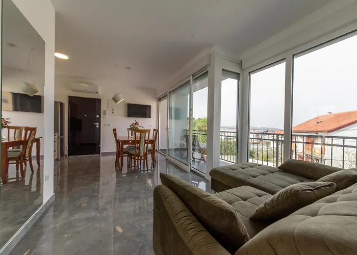 3 * Zadar