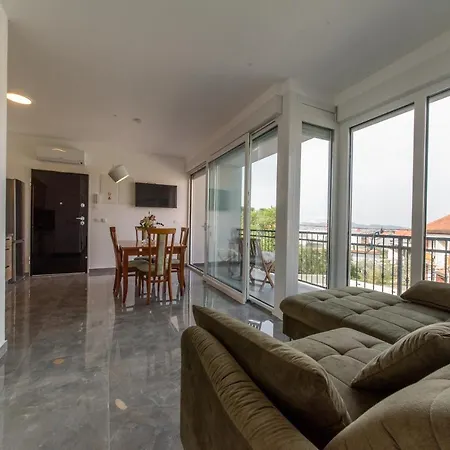 3 * Zadar