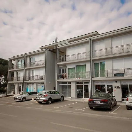 3 * Zadar